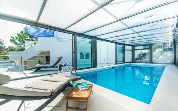 House, Smoking | 6 bedrooms - Mandre in Kolan With 6 Bedrooms and 4 Bathrooms (Kolan)