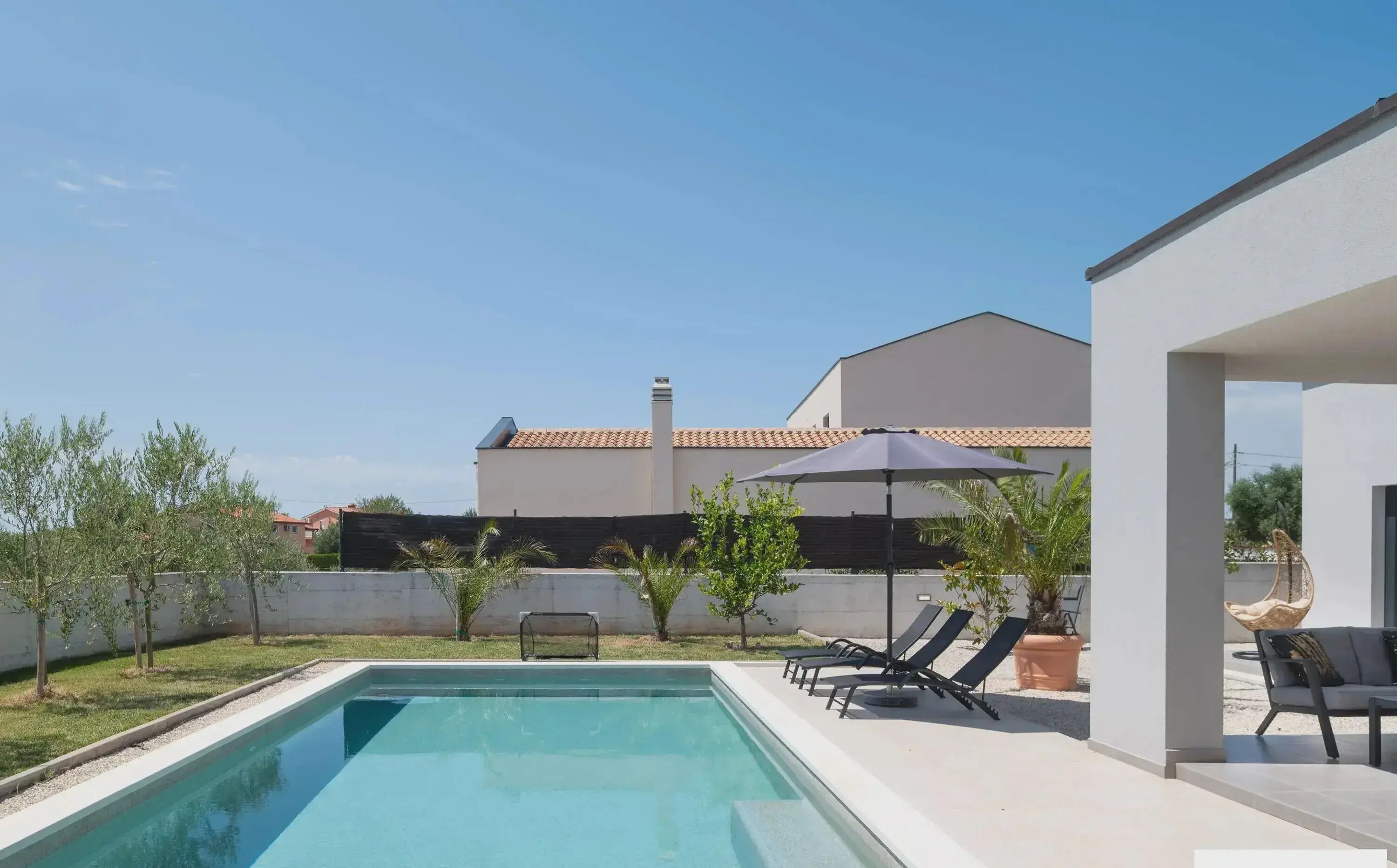 3 عدّة غرف نوم