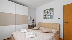 House | 6 bedrooms - Vintiana in Medulin With 6 Bedrooms and 4 Bathrooms (Medulin)