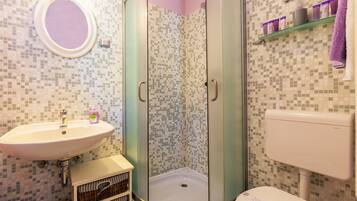 House, Smoking | 3 bedrooms