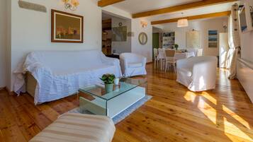 3 عدّة غرف نوم