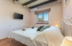 House, Smoking | 4 bedrooms - Marija Sibenik in Klju (Drnis)