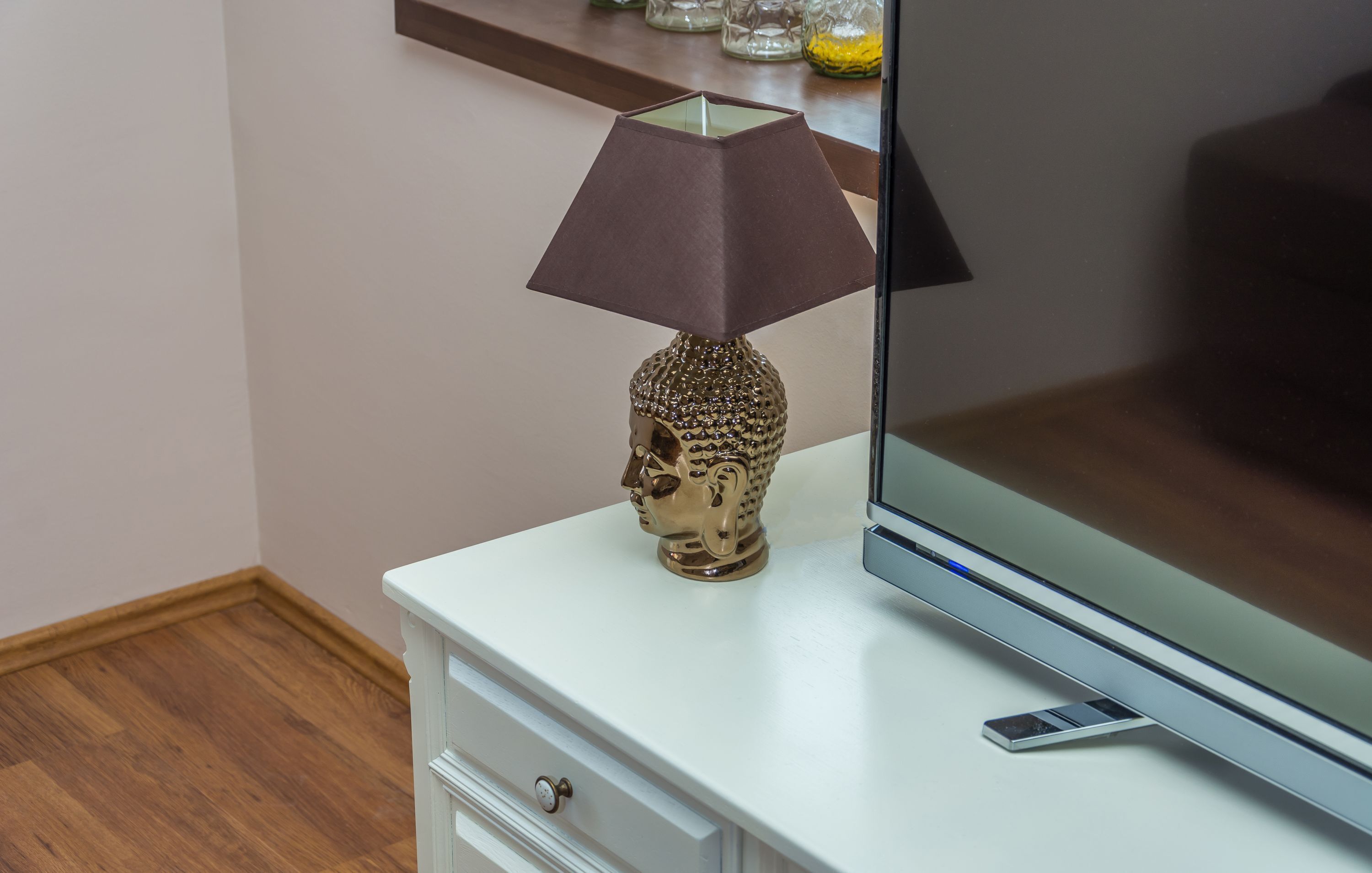 4 عدّة غرف نوم