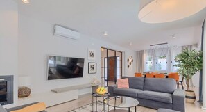 Villa | 5 bedrooms - Magdalena in Labin With 5 Bedrooms and 5 Bathrooms (Labin)