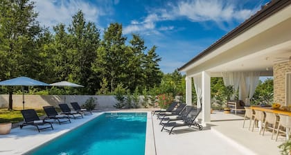Magdalena in Labin With 5 Bedrooms and 5 Bathrooms