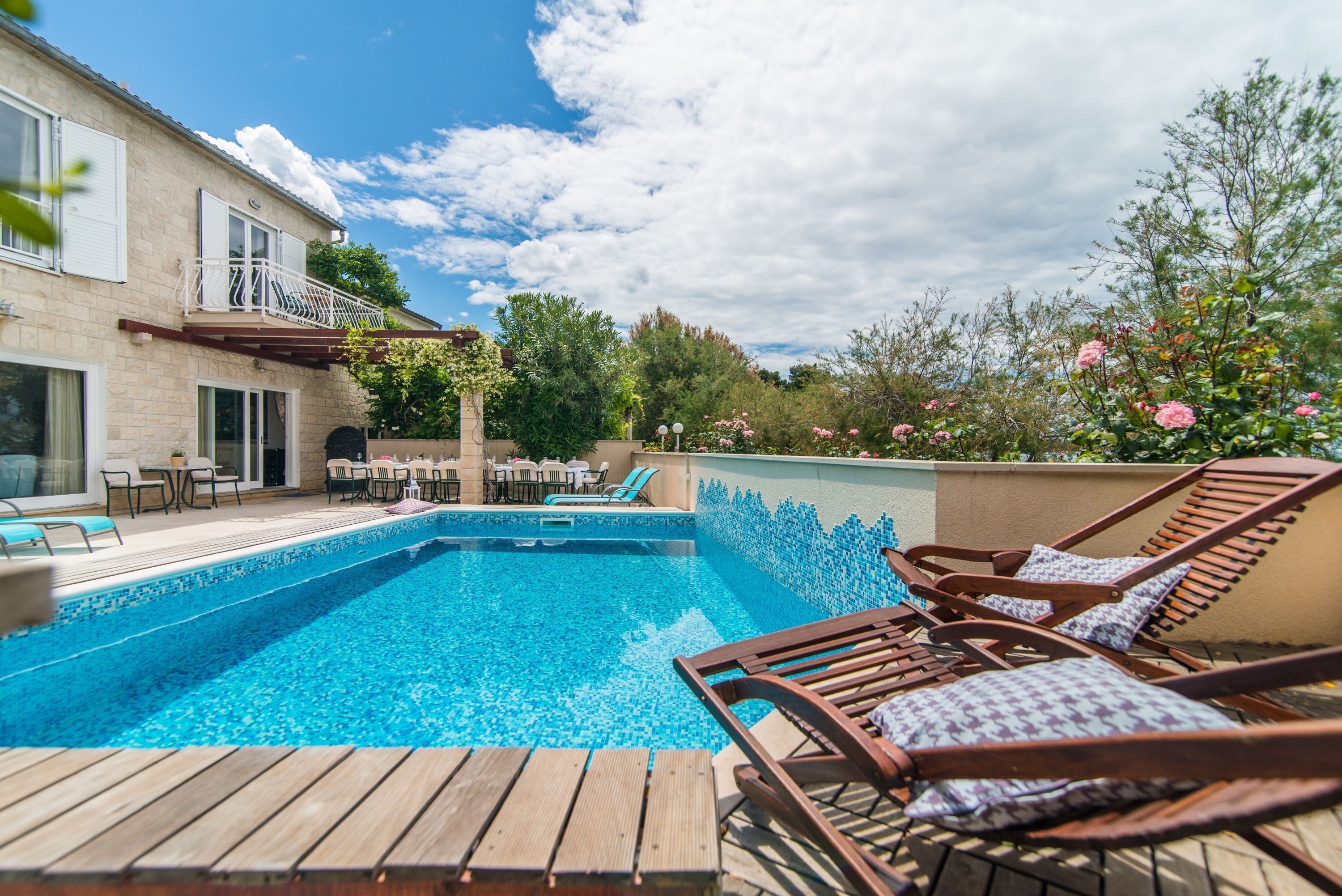 Maison, fumeurs | 7 chambres