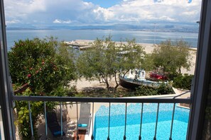 House - Mirca in Supetar With 7 Bedrooms and 6 Bathrooms (Supetar)