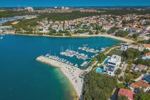 Villa | 4 bedrooms - Sail in Pje ana Uvala (Medulin)