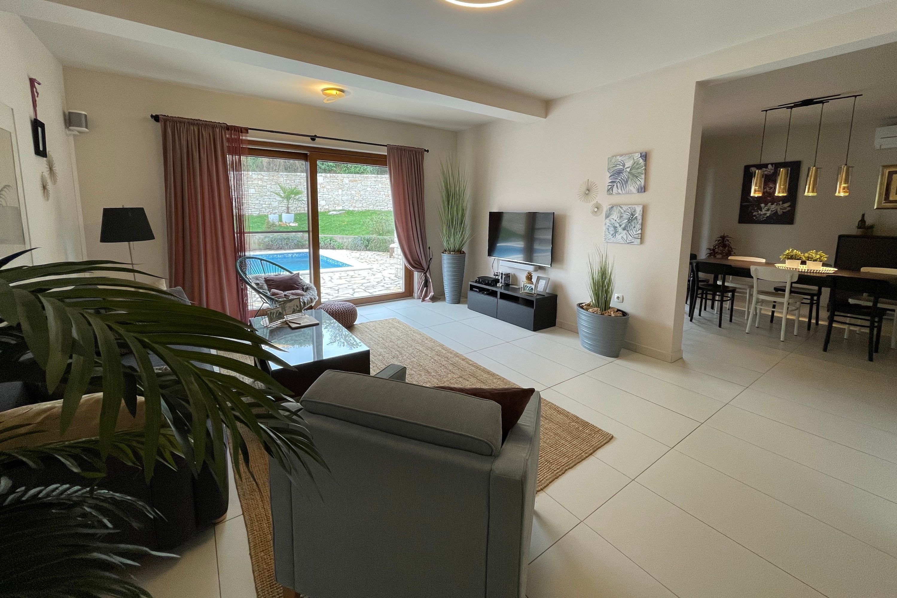 House, Smoking | 3 bedrooms