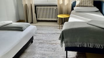 2 dormitoris, planxa i posts de planxar, wifi gratuïta i roba de llit