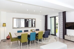 7 bedrooms - Abeona in Trogir With 7 Bedrooms and 7 Bathrooms (Trogir)