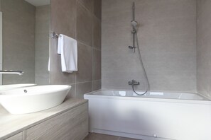 House, Smoking - Abeona in Trogir With 7 Bedrooms and 7 Bathrooms (Trogir)