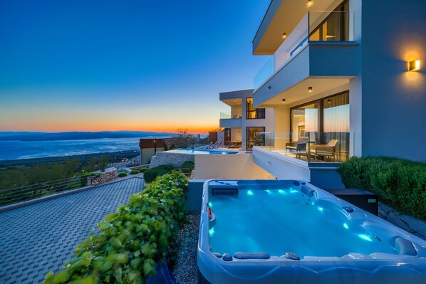 Villa | 4 Schlafzimmer