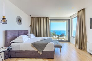 Villa | 4 bedrooms - Bellevue in Bast Ba ka Voda (Baska Voda)