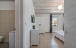 Maison, fumeur | 13 chambres