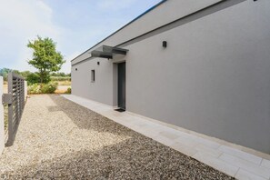 Villa | 2 bedrooms - Fran in Vodnjan With 2 Bedrooms and 2 Bathrooms (Vodnjan)