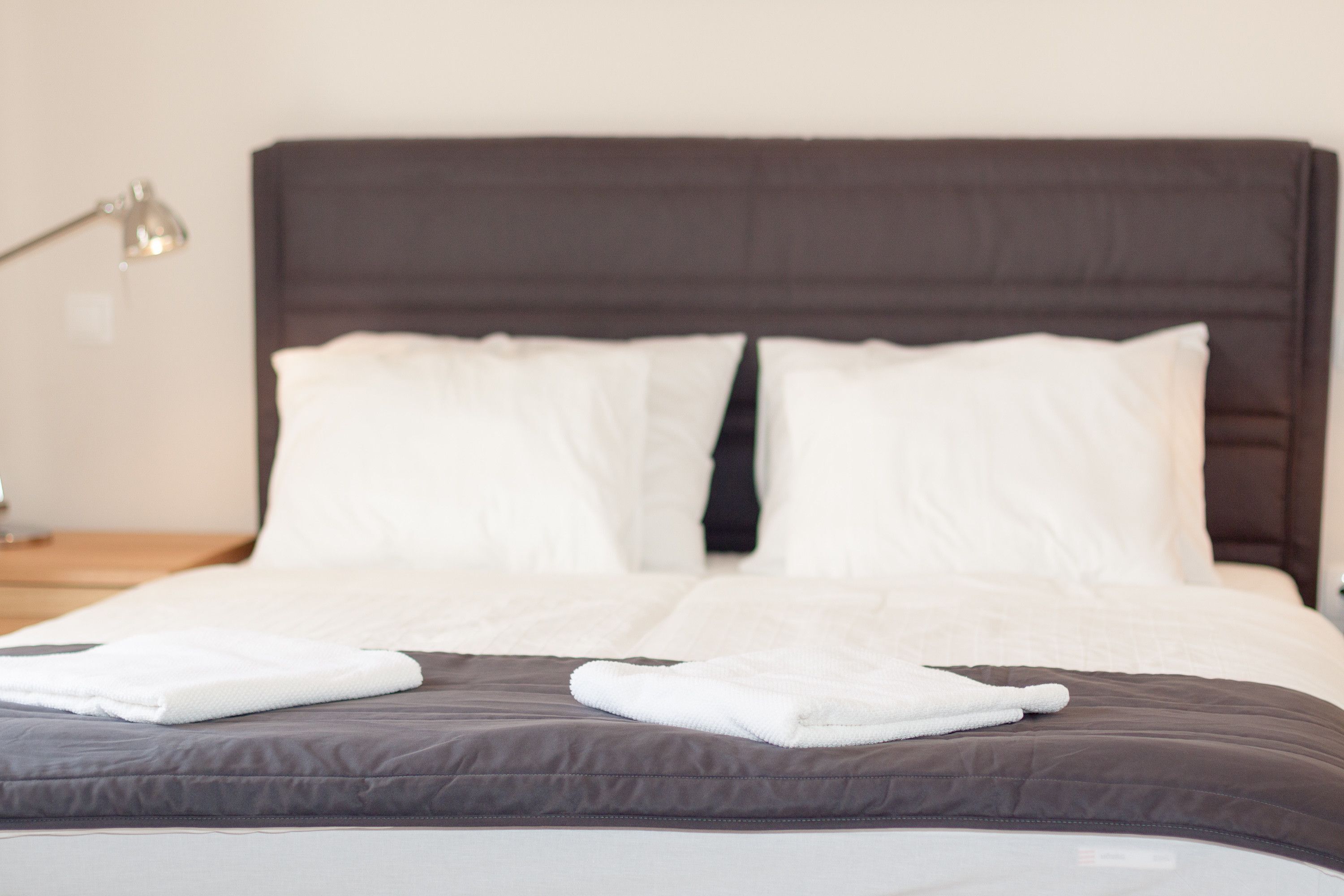 4 عدّة غرف نوم