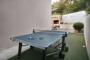 4 bedrooms - Arsia in Labin With 4 Bedrooms and 4 Bathrooms (Rasa)