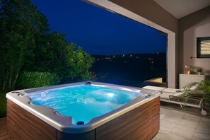 Villa | 4 bedrooms - Arsia in Labin With 4 Bedrooms and 4 Bathrooms (Rasa)