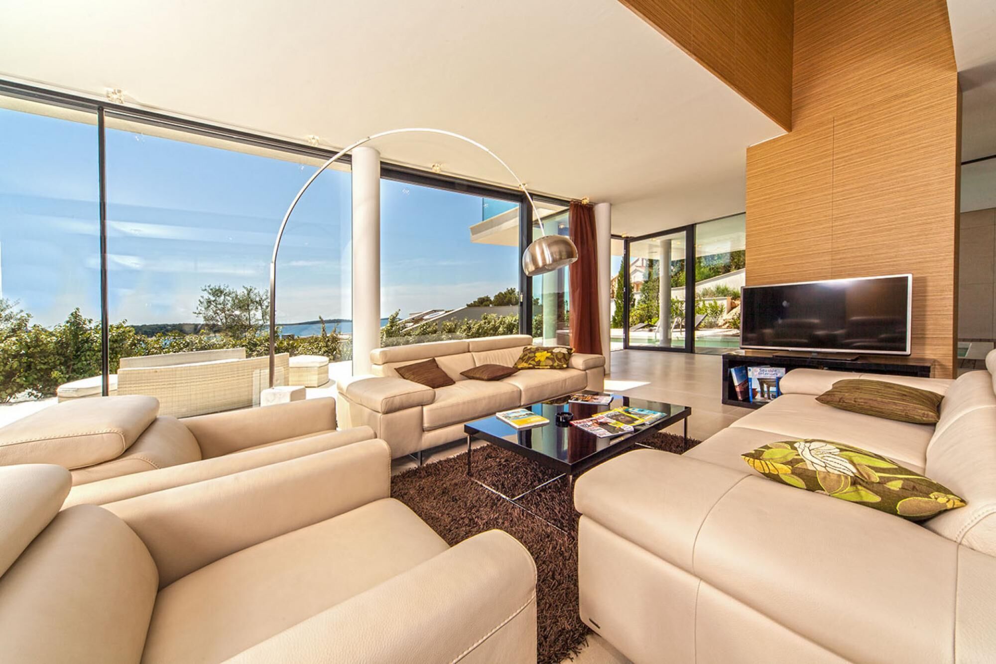 3 عدّة غرف نوم