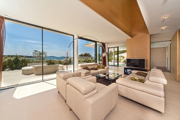 Villa | 3 bedrooms - Plaza V in Primo ten (Primosten)