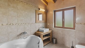 House, Smoking | 4 bedrooms