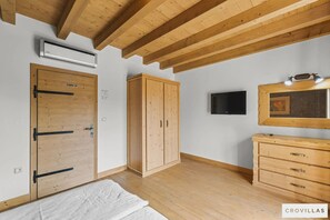 Villa, Smoking | 4 bedrooms - Bonassini in Svetvin Enat (Svetvincenat)