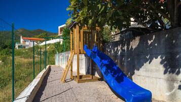Villa, Smoking | 4 bedrooms