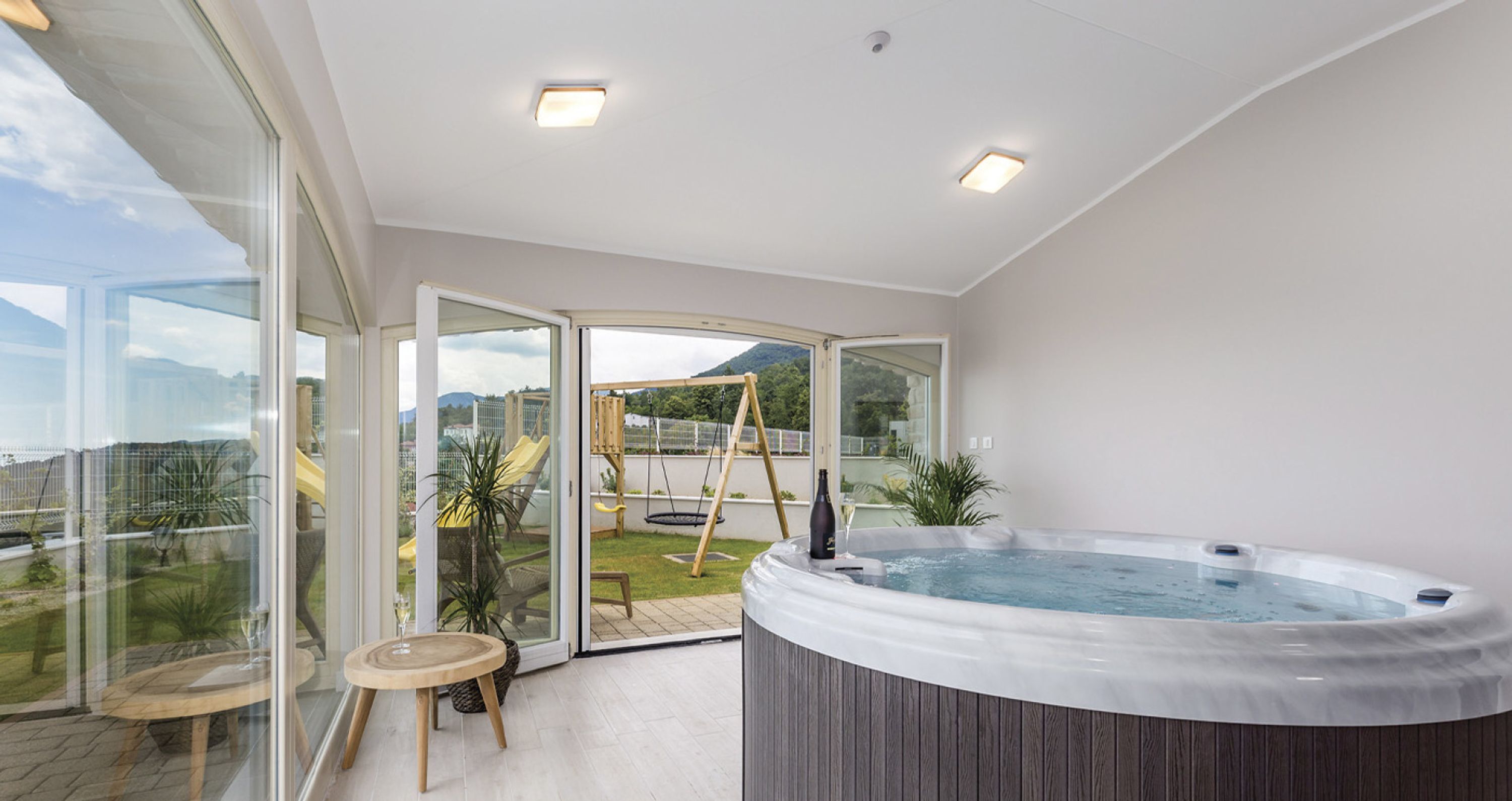 House, Smoking | 5 bedrooms