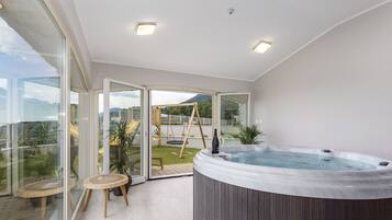 House, Smoking | 5 bedrooms