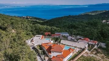 House, Smoking | 5 bedrooms