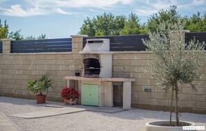 Villa - Matea in Marcana With 3 Bedrooms and 3 Bathrooms (Marcana)