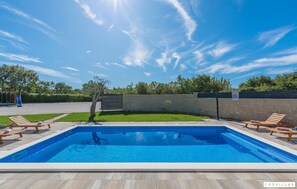 วิลล่า | 3 ห้องนอน