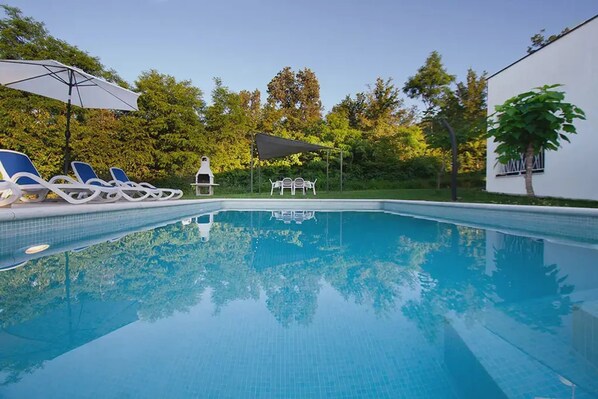 Villa | 3 bedrooms - Forest Fairy in Labin (Rasa)