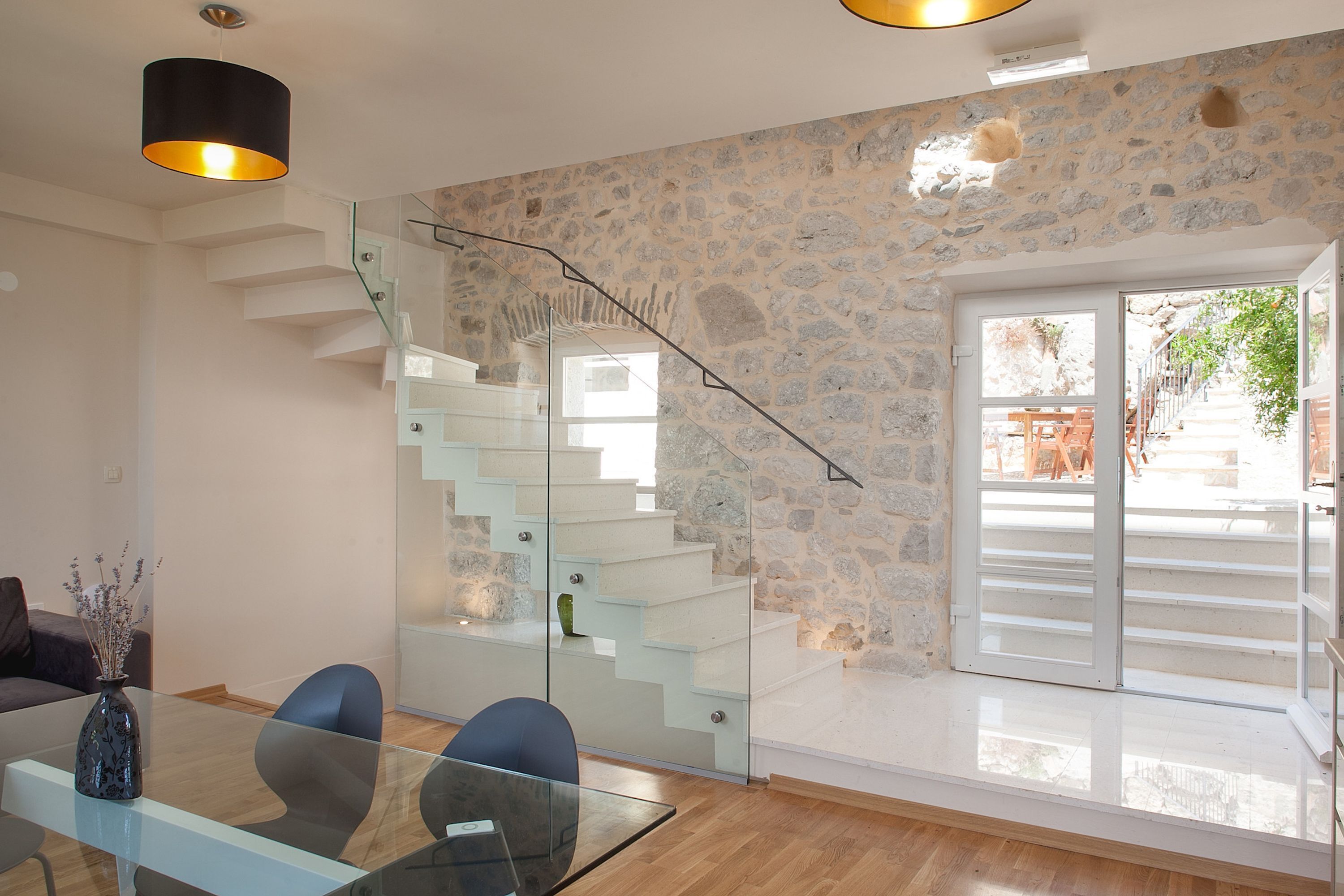 3 عدّة غرف نوم