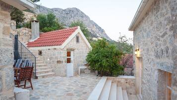 3 عدّة غرف نوم