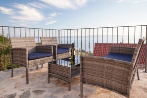 Villa | 3 bedrooms - Ena in Podgora With 3 Bedrooms and 3 Bathrooms (Podgora)