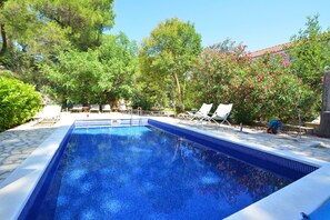 Villa | 5 bedrooms - del Mar in Grohote Olta Island (Solta)