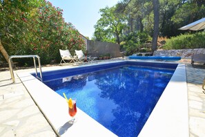 Villa - del Mar in Grohote Olta Island (Solta)