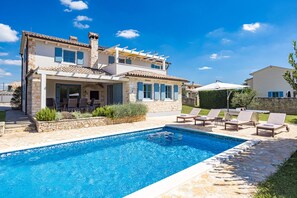 Villa | 4 Schlafzimmer