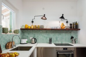 4 bedrooms - Sina in Splitska With 4 Bedrooms and 3 Bathrooms (Supetar)