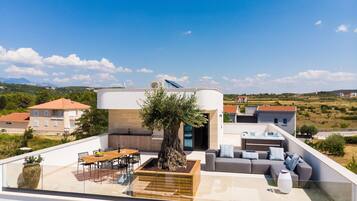 House, Smoking | 3 bedrooms