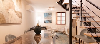 A Breathtaking Townhouse in the heart of Saint-Tropez