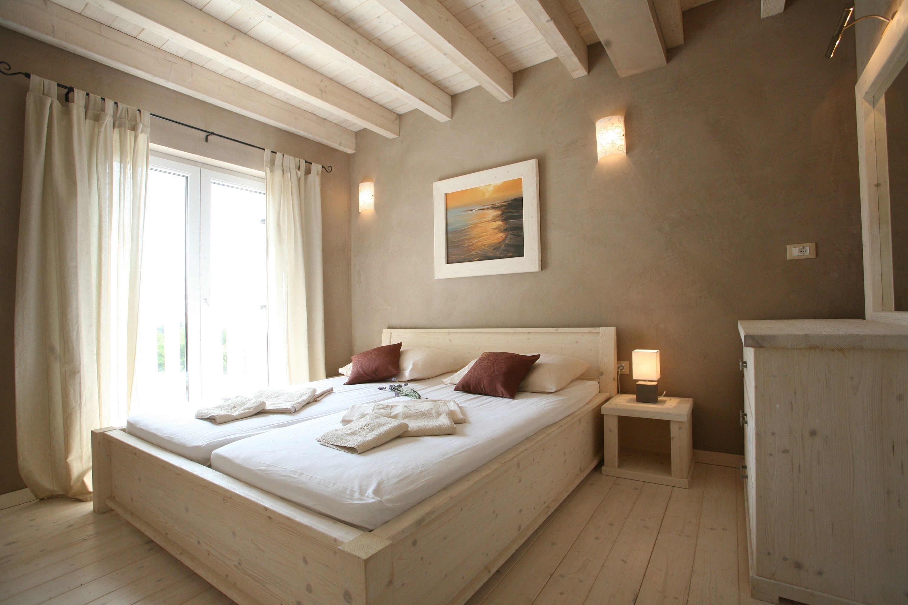 8 عدّة غرف نوم