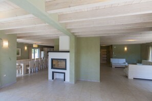 Villa | 8 bedrooms - Bianca Pula in Pula With 8 Bedrooms and 4 Bathrooms (Medulin)