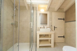 House, Smoking | 8 bedrooms - Bianca Pula in Pula With 8 Bedrooms and 4 Bathrooms (Medulin)
