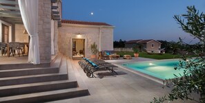 4 bedrooms - Moonlight II in Vi Njan (Visnjan)
