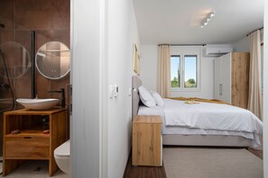 Villa | 5 bedrooms - Dolce Bacio in Kavran (Marcana)