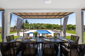 Villa | 5 bedrooms - Dolce Bacio in Kavran (Marcana)