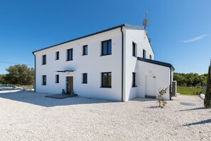 Villa | 5 bedrooms - Dolce Bacio in Kavran (Marcana)